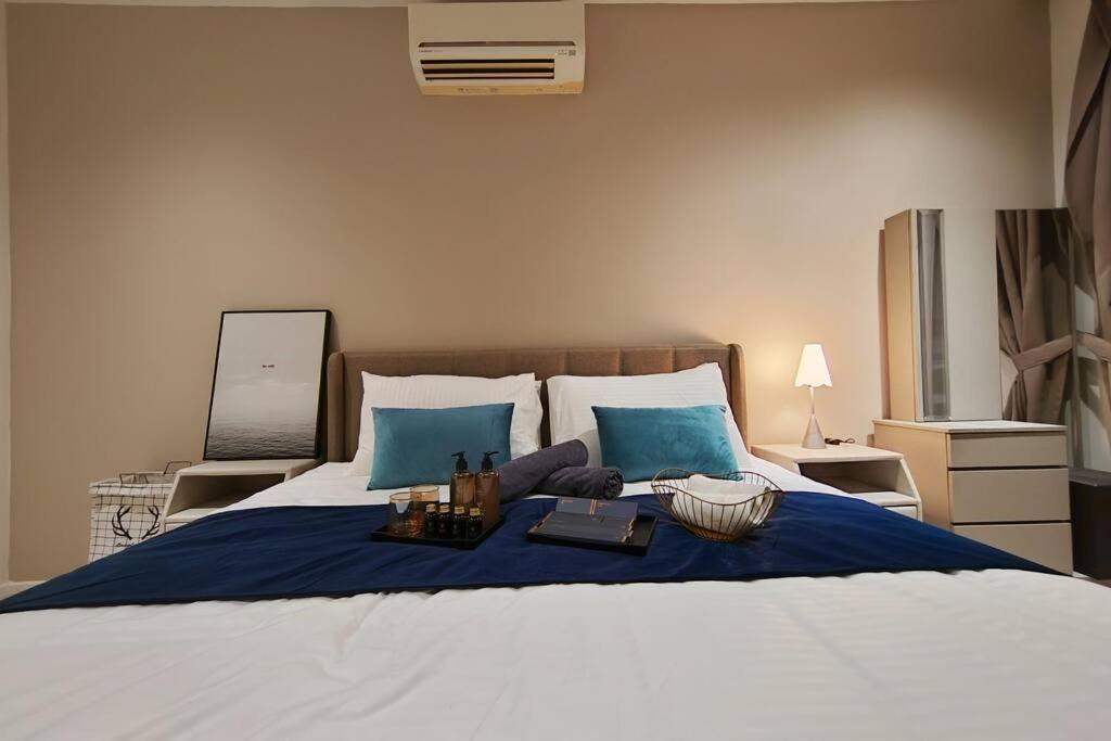 Pangsapuri Mont Kiara Cozy 2 #2bedroom With Balcony #arcoris